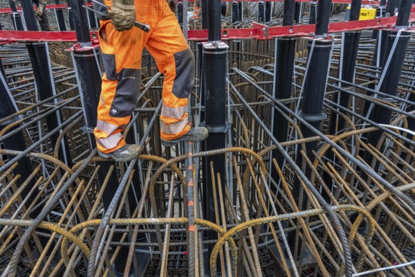 Assembly of reinforcing steel for the reinforced concrete foundation of a wind turbine, a mesh of rebar and rebar mesh, over 100 tons of reinforcing steel were used, the wind turbine will have a hub height of 160 meters, part of a new wind farm in Sauerland, near Balve, North Rhine-Westphalia, Germany