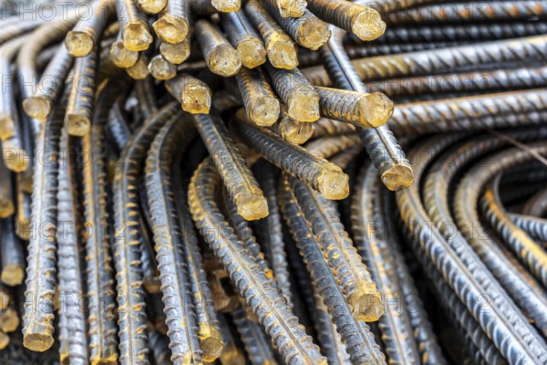 Reinforcing steel for the reinforced concrete foundation of a wind turbine, a mesh of rebar and rebar mesh, over 100 tons of reinforcing steel were used, the wind turbine will have a hub height of 160 meters, part of a new wind farm in Sauerland, near Balve, North Rhine-Westphalia, Germany