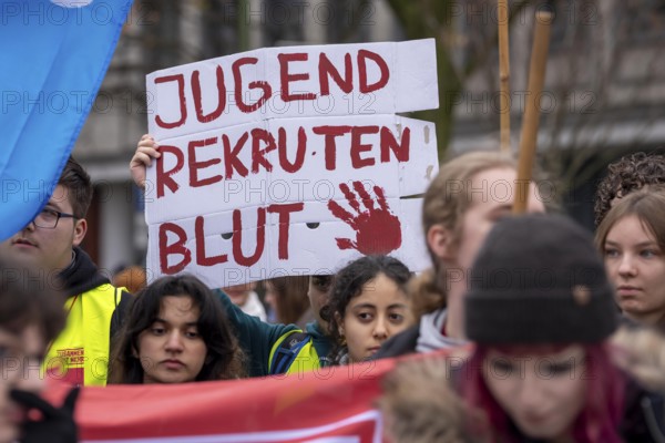 School strike against military service, around 600 participants in a demonstration against the reintroduction of military service, students who stayed away from school and participants from left-wing organizations and parties passed through downtown Essen to protest against the planned new compulsory military service and against other obligations in social service, North Rhine-Westphalia, Germany