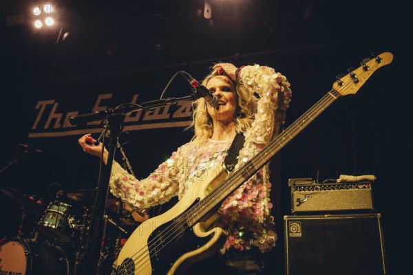 Charlotte Cooper, singer and bass player from The Subways live on For Eternity Tour 2025 at Hole44 in Berlin on 29.11.2025