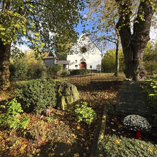 Old tombs at the castle cemetery at the Michaelskapelle, Bad Godesberg, Bonn, North Rhine-Westphalia, Germany