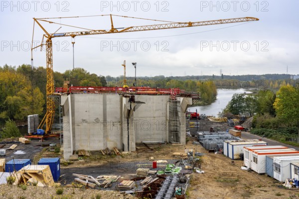 Four-lane new building of the town bypass in Wesel, B58n, here the bridge structure across the Lippe estuary into the Rhine, so far traffic flows through the town towards the Rhine bridge Wesel westwards, or vice versa, over 23, 000 vehicles use this route, after completion, traffic then runs between A3 in the east and A57 around the town, Wesel North Rhine-Westphalia