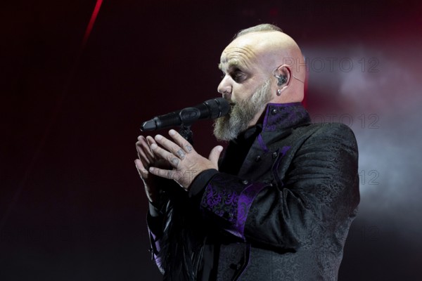 Martin Engler, Singer, Mono Inc., Dark-Rock Band, D, live on Live 2025 Tour at Columbiahalle Berlin on 10 October 2025