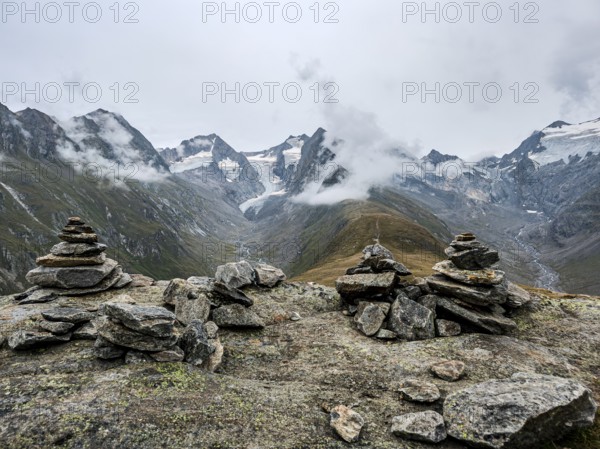 Panoramic view from the Hohe Mut over the Mutsattel and the Rotmoostal to the Gurglkamm in the Ötztal Alps, Hohe Mut Alm, Gurgl, Sölden, Tyrol, Austria