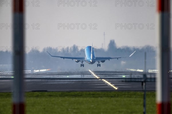 Amsterdam Schiphol Airport, Aalsmeerbaan runway, 18L-36R, KLM flieger on the runway, takes off, Netherlands