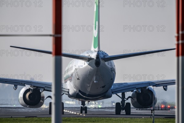 Amsterdam Schiphol Airport, Aalsmeerbaan runway, 18L-36R, aircraft on the runway, Netherlands