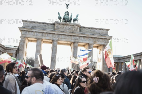 Demonstration by Iranians in exile under the slogan Freedom for Iran led by Prince Reza Pahlavi in Berlin, Brandenburg Gate on 01.03.2026. The reason for the meeting is the joint attack by Iran by Israel and the USA and the resulting death of the previous leader Ali Khamenei