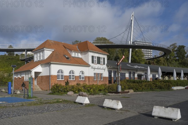 Hafenbahnhof am Stadthafen, in the back the footbridge, Sassnitz, Rügen, island, Baltic Sea, Mecklenburg-Western Pomerania, Germany