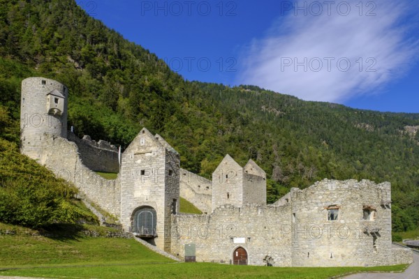 Mühlbacher Klause, Burgruine, Mühlbach, Pustertal, South Tyrol, Italy