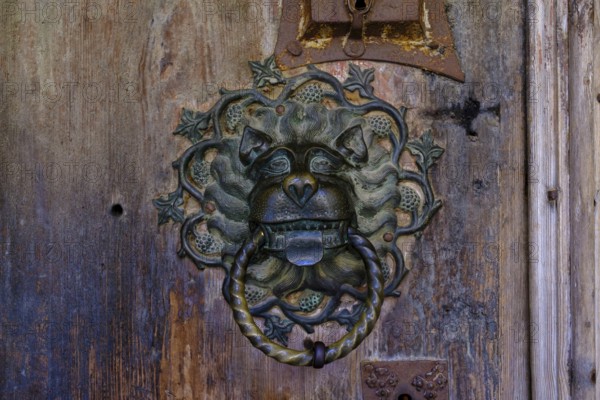 Löwenkopf, Türklopfer, St. Leonhard ob Tamsweg fortified church, Tamsweg, Lungau, Salzburg state, Austria