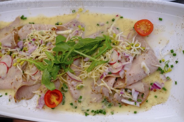 Bayerisches Vitello Tonnato mot Weissbiersud, food, Klostergasthof Maria Eck, bei Siegsdorf, Chiemgau, Upper Bavaria, Bavaria, Germany