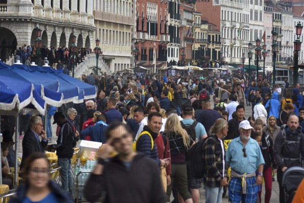 High season tourism in Venice, Veneto, Italy