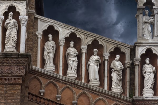 Sculptures of saints at Madonna dell'Oro parish church, Venice, Veneto, Italy