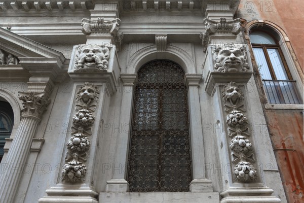 Animal sculptures on the pillars of a church, 18th century, Venice, Veneto, Italy