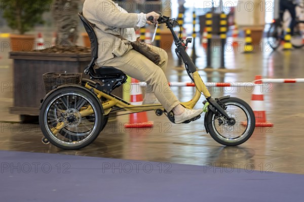Test drives of new bikes at the public trade fair Fahrrad Essen, in the halls of Messe Essen, retailers and manufacturers show everything about bicycles, e-bikes, accessories, Pfautec tricycle, North Rhine-Westphalia, Germany