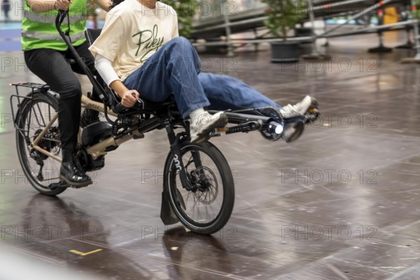 Test drives of new bikes at the public fair Fahrrad Essen, in the halls of Messe Essen, retailers and manufacturers show everything about bicycles, e-bikes, accessories, Hase Bike, North Rhine-Westphalia, Germany