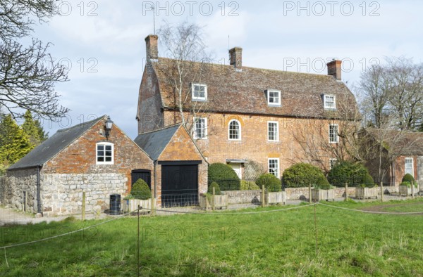 Historic Manor Farm farmhouse building, village of Avebury, Wiltshire, England, UK