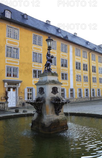 Fountain with lantern in the courtyard, Heidecksburg Castle, the former residence of the Princes of Schwarzburg-Rudolstadt, Rudolstadt, Saalfeld-Rudolstadt district, Thuringia, Germany