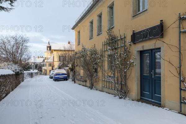 Historic wine house and the Meinholdschen Weingut and Meinholdsches Turmhaus in the snow, today Weingut Aust, Oberlößnitz, Radebeul, Saxony, Germany