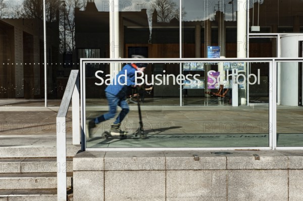 Oxford, England, UK. February 6th 2020 Entrance sign of Said Business School, Oxford University, named after Syrian-Saudi billionaire Wafic Saïd, Park End Street, Oxford