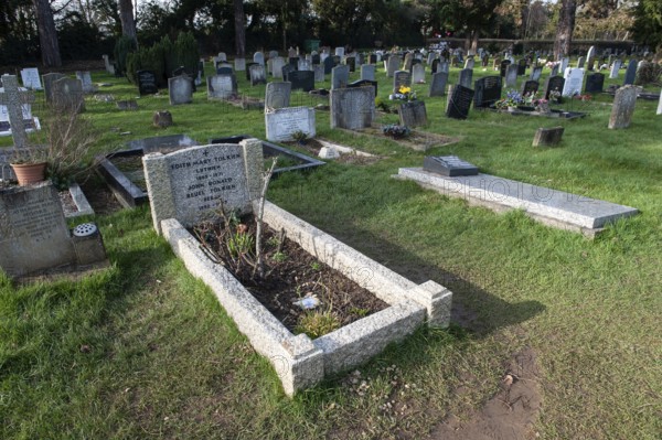 Oxford, England, UK. February 7th 2020 The final resting place of John Ronald Reuel Tolkien (1892–1973) and Edith Mary Tolkien (1889-1971)