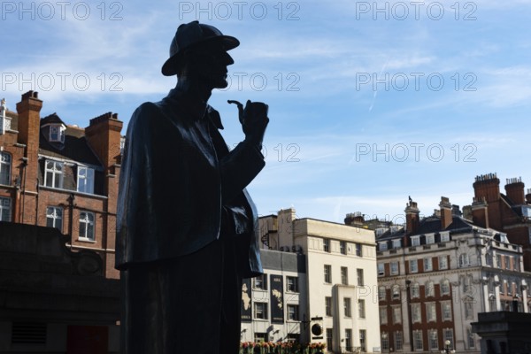 London, UK. July 9th 2022 Statue of Sherlock Holmes by sculptor John Doubleday stands near the supposed site of 221B Baker Street, near to the Sherlock Holmes Museum and Baker Street Underground Station, London
