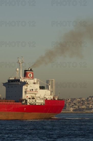 Istanbul, Turkey. March 31st 2014 Shipping in the Bosporus strait causing pollution, Istanbul, Turkey