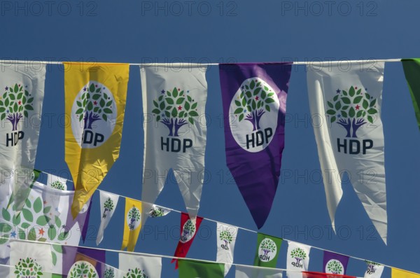 Istanbul, Turkey. 12th March 2015 Election campaign banners for the pro-Kurdish political party, HDP, Istanbul, Turkey