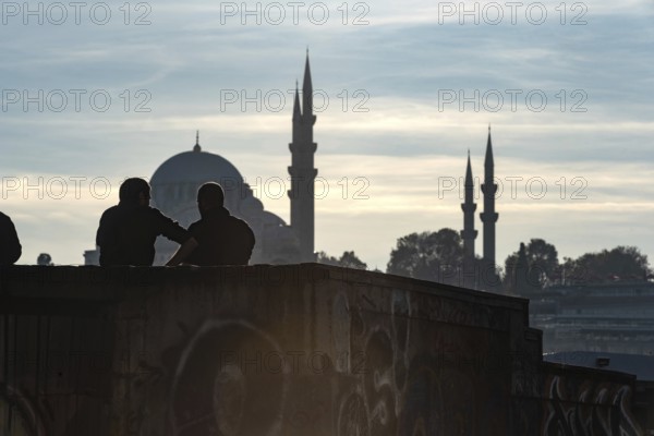 Istanbul, Turkey. November 14th 2023 Enjoying the view of Suleymaniye Mosque from the Halic ferry port at Karikoy on the Golden Horn, on the European side of Istanbul, Turkey