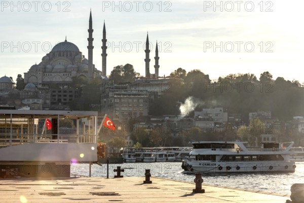 Istanbul, Turkey. November 14th 2023 View of Suleymaniye Mosque from the Halic ferry port at Karikoy on the Golden Horn, on the European side of Istanbul, Turkey