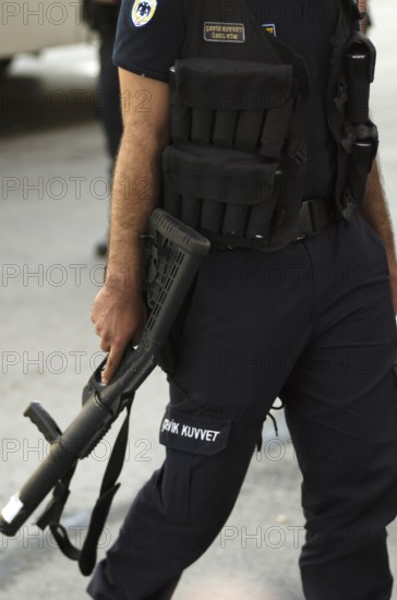 Istanbul, Turkey. June 1st 2013 Turkish riot police armed with tear gas, Gezi park, Taksim square, Istanbul, Turkey