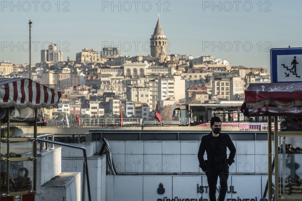 Istanbul, Turkey. November 28th 2020 A man wearing a surgical face mask in Istanbul, wearing masks in public spaces is mandatory in Turkey. Wearing face masks is compulsory in Turkey as infections rise to above 29, 000 cases