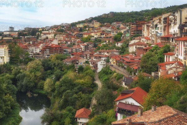 Veliko Tarnovo, Bulgaria. September 26th 2023 Scenic view of Veliko Tarnovo is located on the Yantra River and is famously known as the historical capital of the Second Bulgarian Empire, attracting tourists with its traditional architecture
