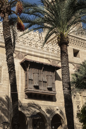 Alexandria, Egypt. December 3rd 2022 Mashrabiya windows of 13th century Islamic architecture of Abu Al Abbas al Mursi Mosque, tomb of Sufi saint Murcian Andalusi, near the citadel of Qaitbay, Alexandria, Egypt