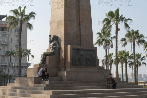 Alexandria, Egypt. December 4th 2022 Monument of Egyptian revolutionary statesman Saad Zaghloul pasha with statues of Egyptian queens in the Raml Station district of Alexandria on the Mediterranean coast of Egypt