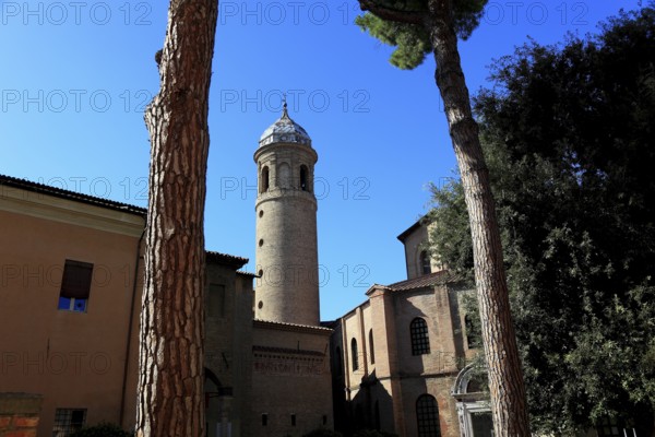 Basilica Basilica of San Vitale, is one of the most important church buildings of the late antique-early Byzantine period, with campanile, World Heritage Site, Ravenna, Emilia Romagna, Italy