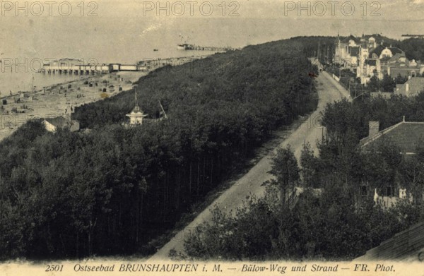 Historic postcard around 1900, Baltic resort Brunshaupten i.M., beach, historic town on the Mecklenburg Baltic Sea coast, which merged with Arendsee and Fulgen in 1937 to form today's Baltic resort Kühlungsborn, Mecklenburg-Western Pomerania, Germany, reproduction of a postcard, historical
