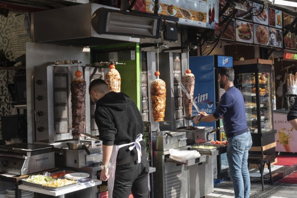 Istanbul, Turkey. January 3rd 2025. Turkish Doner Kebab street stall, serving the most popular dish in Turkey and the Middle East, a vertical rotisserie of seasoned meat served in a sandwich or wrap, Istanbul, Turkey
