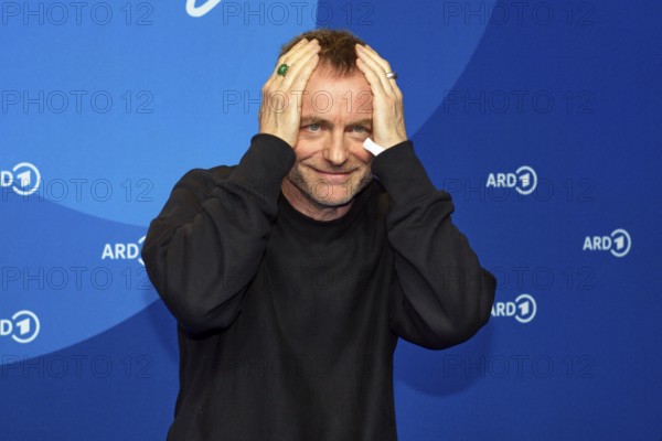 Mark Waschke, BLUE HOUR, Photo Call, Hotel Telegraph Office, Berlin, 13.02.2026