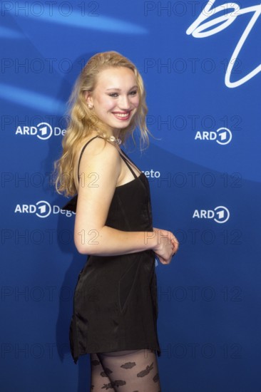 Helena Zengel, BLUE HOUR, Photo Call, Hotel Telegraph Office, Berlin, 13.02.2026