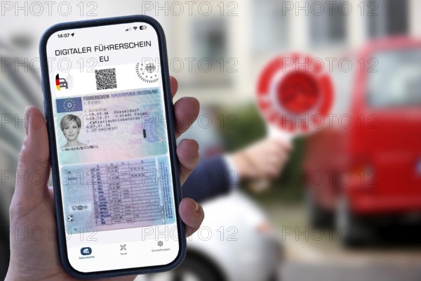 Symbolic image, photo montage, the digital driving license, on a smartphone app, should be available at the end of 2026 and stored in the i-car app of the Federal Motor Transport Authority, EU driving license, here at a police check