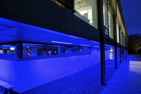 BlueBox Bochum in the evening, Department of Architecture at Bochum University, Central Campus, Ruhr area, North Rhine-Westphalia, Germany