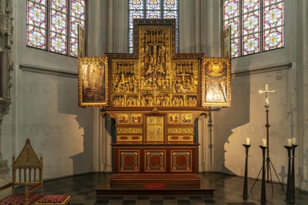 Altar of the Catholic parish church of St. Peter and Paul in Straelen, North Rhine-Westphalia, Germany