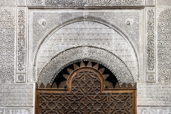 Courtyard of the Medersa Attarine Koran School, Fez El Bali, Medina, UNESCO World Heritage Site, Fez, Morocco
