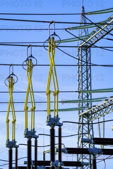 Mülheim, North Rhine-Westphalia, Germany - Transformer substation, critical infrastructure, node in the high-voltage grid of the transmission system operator Amprion. Conversion and distribution at the high-voltage level. Grid level: The station operates in the high-voltage range (380 kV and 110 kV) . It is used for the transformation and distribution of electrical energy in the Ruhr region and provides a connection between the transmission grid (Amprion) and regional distribution grids