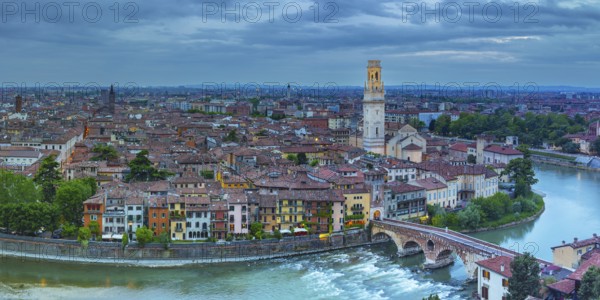 Old Town with the River Etsch, Ponte Pietra, Verona, Etsch Valley, Veneto, Italy