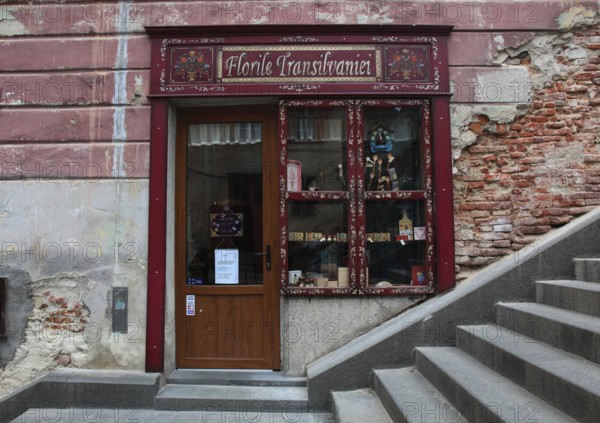 Shop with Transylvanian art objects in the old town of Sibiu, Sibiu, in Transylvania, Romania
