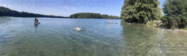 Schmaler Luzin, Klarwassersee, bathing area near Carwitz, recreation, summer, Hullerbusch and Schmaler Luzin nature reserve, Feldberger Lake District, Mecklenburg-Western Pomerania, Germany