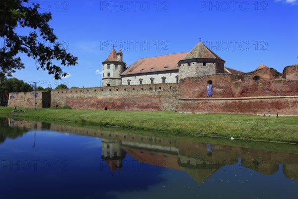 Fogarash Fortress, Cetatea Fagarasului, a historical monument, construction began in 1310, in the city of Fagaras, the fortress is now home to the Museum of the Fagaras Land, Brasov District, Transylvania, Romania