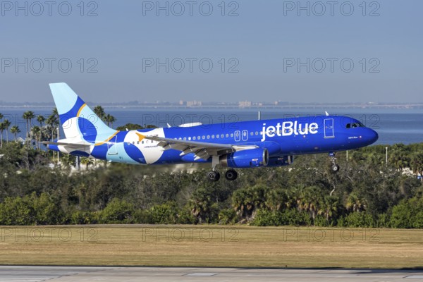 A JetBlue Airways Airbus A320 aircraft with license plate N796JB at Tampa airport, USA
